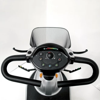 Skútr pro seniory Invacare Orion foto